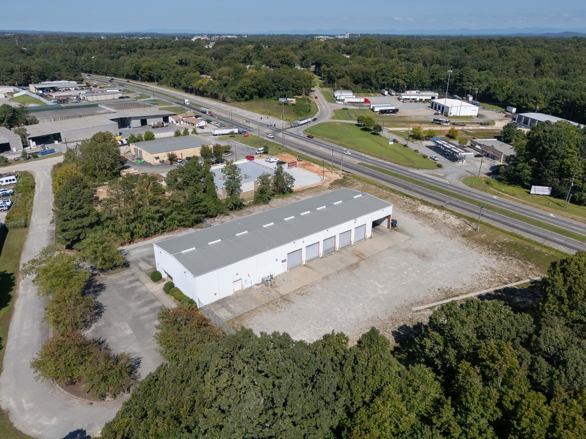 1830 Athens Hwy, Gainesville, GA à louer Aérien– Image 1 sur 8