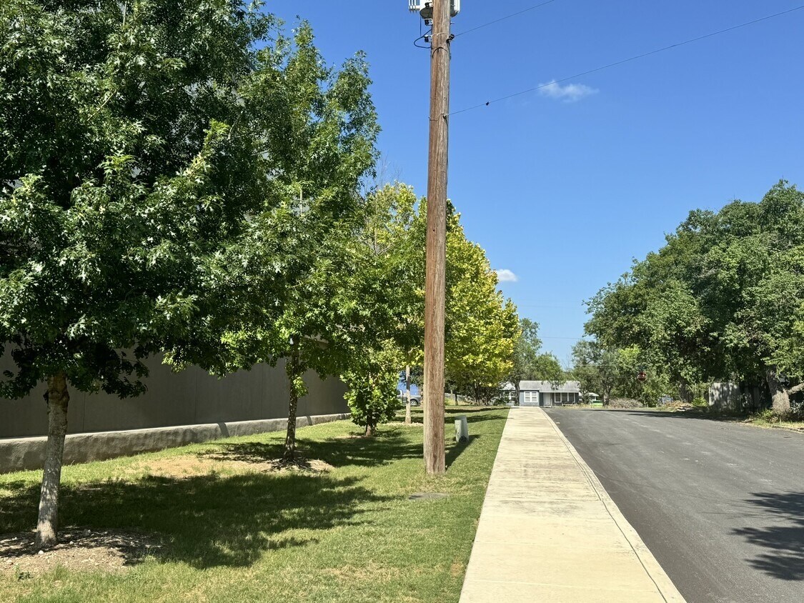View Photo