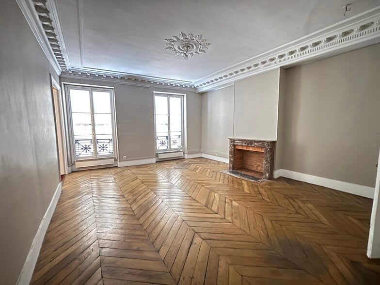 10 Rue Rossini, Paris à louer - Photo de l’immeuble – Image 3 sur 7