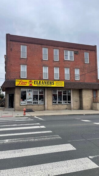 Plus de détails pour 2100 S 15th St, Philadelphia, PA - Spécialisé à vendre