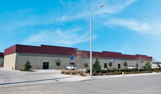 Plus de détails pour 42527 6th St E, Lancaster, CA - Industriel/Logistique à louer