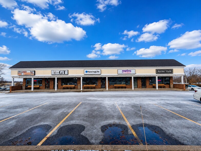 37111 Euclid Ave, Willoughby, OH à vendre - Photo de l’immeuble – Image 1 sur 8