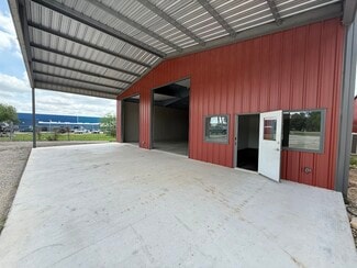 Plus de détails pour 4235 FM 78, McQueeney, TX - Local d'activités à louer