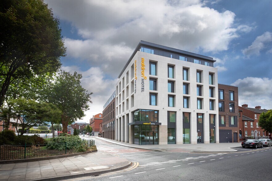 Services hôteliers dans Kevin Street St, Dublin à vendre - Photo principale – Image 1 sur 2