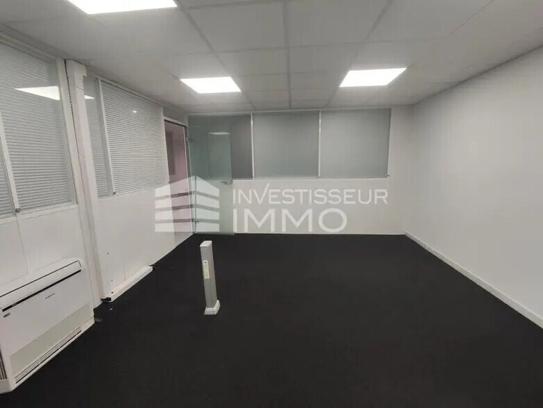 Bureau dans Champigny-sur-Marne à louer - Photo intérieure – Image 3 sur 6