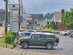 4402 Peach St, Erie, PA à louer Photo de l’immeuble– Image 2 sur 5