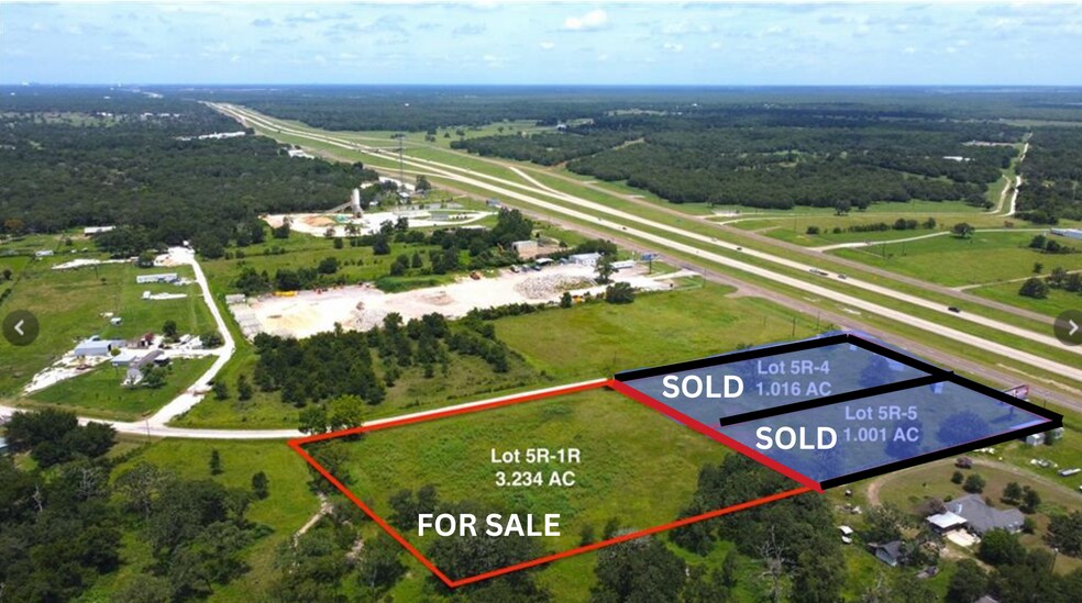 1177 Paradise Way, Navasota, TX à vendre - Photo de l’immeuble – Image 3 sur 3