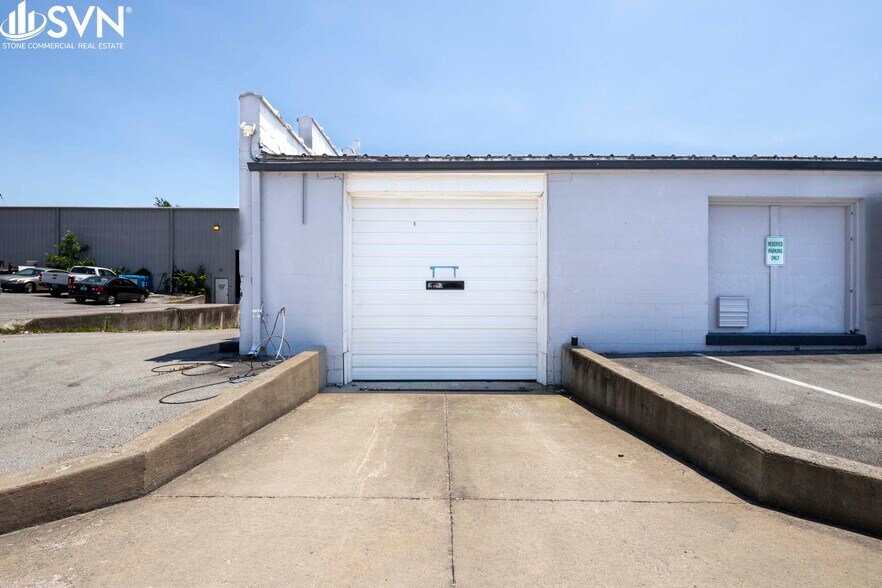 761-765 E Seventh St, Lexington, KY à louer - Photo de l’immeuble – Image 2 sur 9