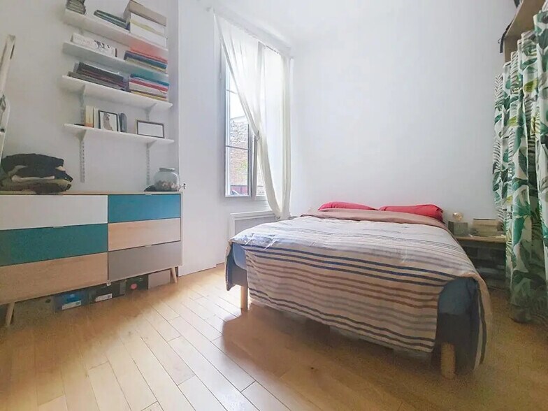 Bureau dans Paris à vendre - Photo de l’immeuble – Image 3 sur 5