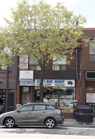 Plus de détails pour 1203 St Clair Ave W, Toronto, ON - Local commercial à vendre