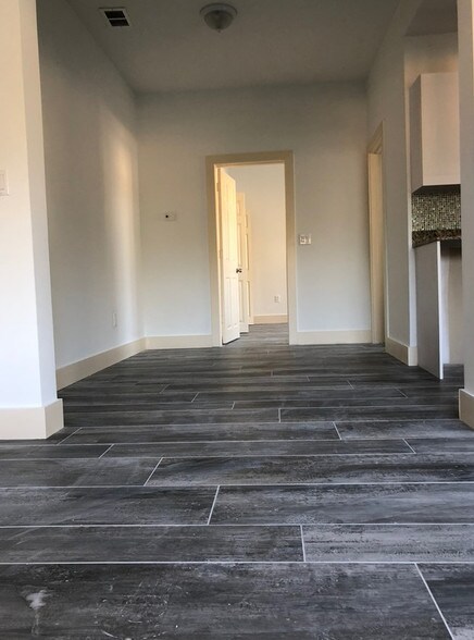 2500 NE 192nd St, Miami, FL à vendre - Autre – Image 2 sur 20