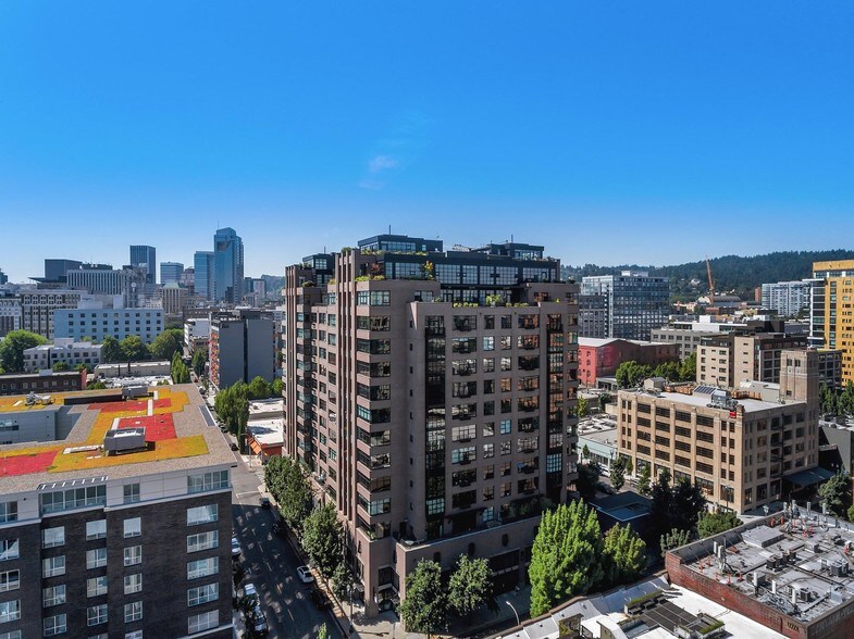 333-347 NW 9th Ave, Portland, OR à vendre - Photo de l’immeuble – Image 2 sur 4