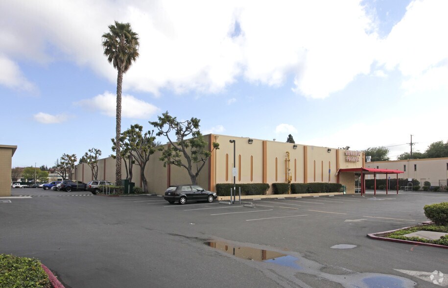 1165 Reed Ave, Sunnyvale, CA à louer - Photo de l’immeuble – Image 2 sur 2