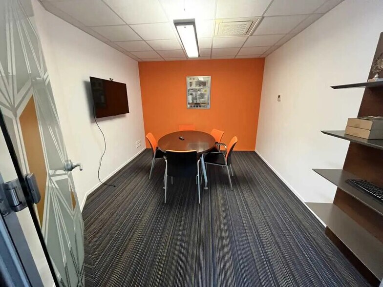 Bureau dans Rennes à louer - Photo de l’immeuble – Image 2 sur 8