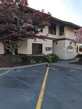 701 N 1st St, Yakima, WA à louer Photo de l’immeuble– Image 1 sur 5