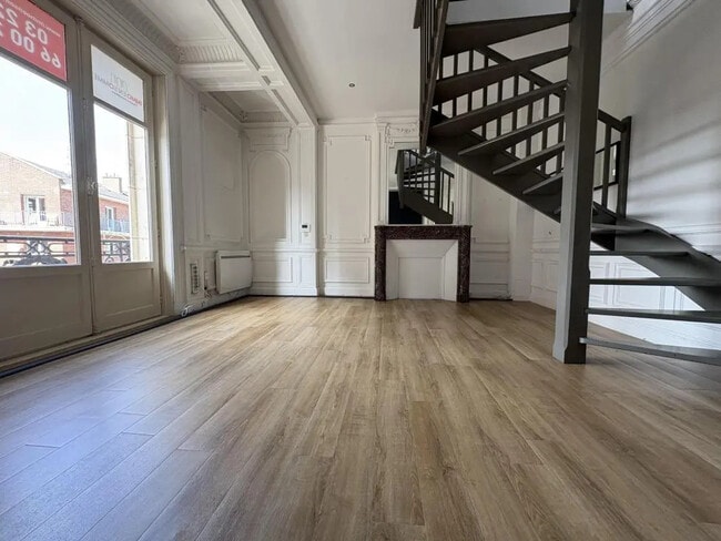 Plus de détails pour Rue De La République, Amiens - Bureau à louer