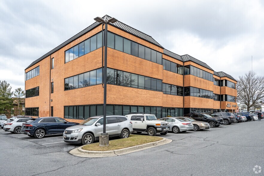 516 N Rolling Rd, Catonsville, MD à louer - Photo principale – Image 1 sur 3