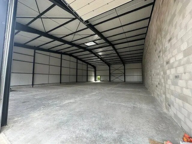 Local d’activités dans Chalon-sur-Saône à louer - Photo intérieure – Image 3 sur 6