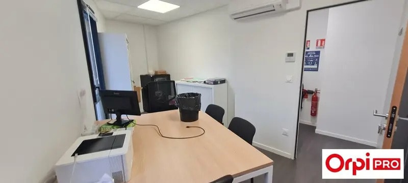 Bureau dans Lamballe-Armor à louer Photo intérieure– Image 1 sur 8
