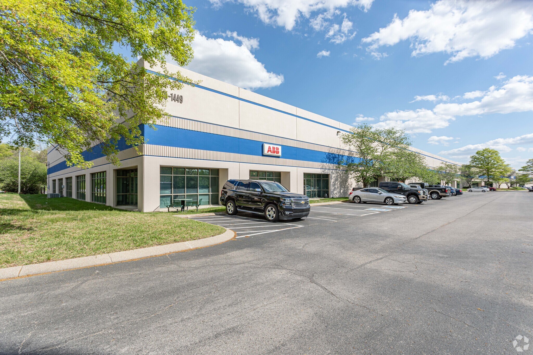 1415-1451 Donelson Pike, Nashville, TN à louer Photo principale– Image 1 sur 7