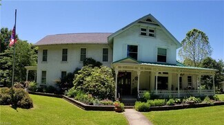 Plus de détails pour 701 3rd St, Marietta, OH - Spécialisé à vendre