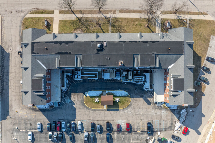 8902 Otis Ave, Indianapolis, IN à louer - Aérien – Image 3 sur 19