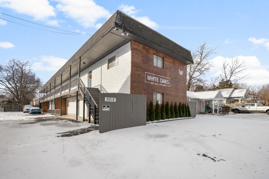 2618 E 8th St, Tulsa, OK à vendre - Photo de l’immeuble – Image 2 sur 53