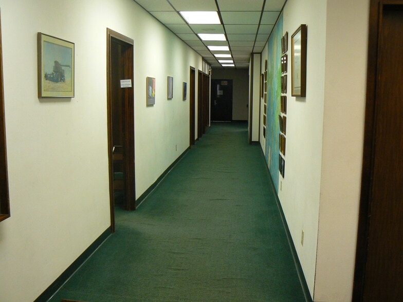 2425 E Magnesium Rd, Spokane, WA à louer - Photo intérieure – Image 3 sur 3