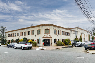 Plus de détails pour 958 Church St, Baldwin, NY - Industriel/Logistique à louer