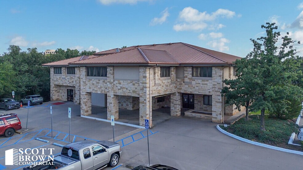 3200 Colorado Blvd, Denton, TX à louer - Photo de l’immeuble – Image 2 sur 15