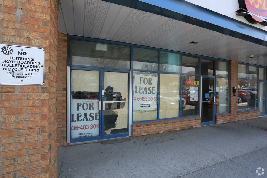 75-105 Bayly St W, Ajax, ON à louer - Photo de l’immeuble – Image 3 sur 15