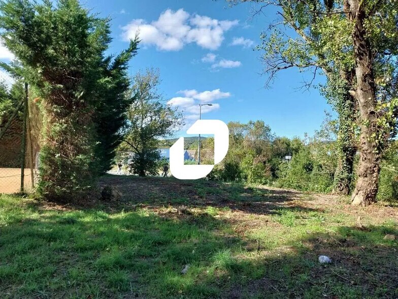 Terrain dans CLERMONT-L'HERAULT à vendre - Photo de l’immeuble – Image 1 sur 2