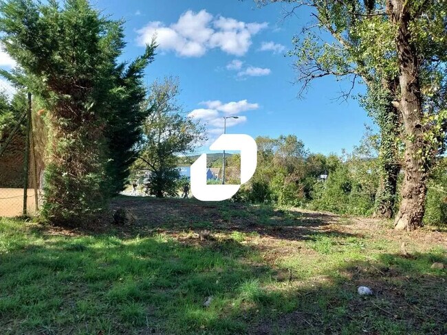 Plus de détails pour Terrain à vendre