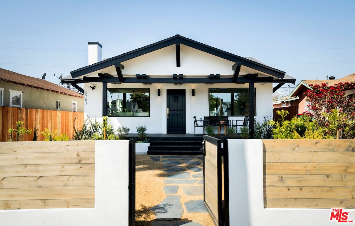3963 3rd Ave, Los Angeles, CA à vendre Photo principale– Image 1 sur 22