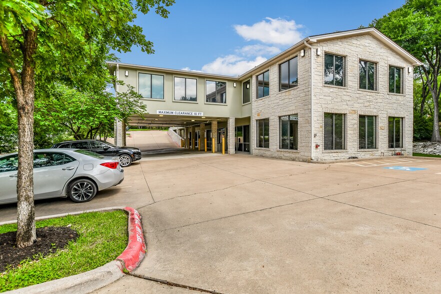4800 Bee Cave Rd, Austin, TX à louer - Photo de l’immeuble – Image 1 sur 15