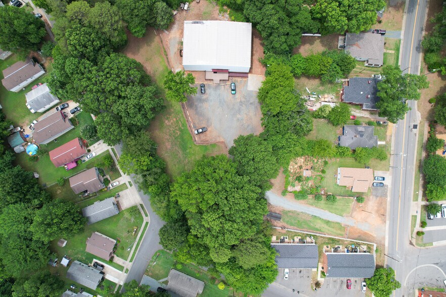 4409 Hovis Rd, Charlotte, NC à vendre - Photo de l’immeuble – Image 3 sur 29