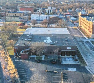 Plus de détails pour 436 E Locust St, Dekalb, IL - Industriel/Logistique à vendre