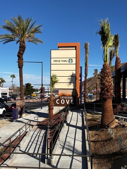 Highway 111 & Date Palm Dr, Cathedral City, CA à vendre - Photo de l’immeuble – Image 2 sur 3