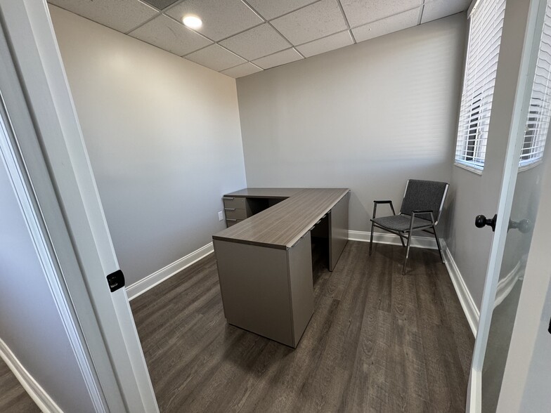 4249 Lomac St, Montgomery, AL à louer - Photo intérieure – Image 3 sur 12