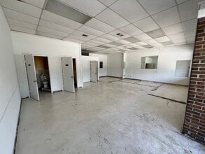 4409 Saint Stephens Rd, Eight Mile, AL à louer Photo de l’immeuble– Image 2 sur 6