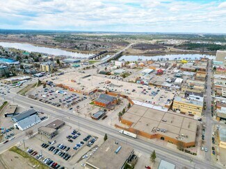 Plus de détails pour 1403 Central Ave, Prince Albert, SK - Local commercial à vendre
