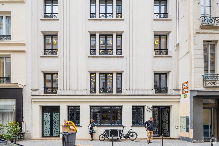 39 Rue D'Aboukir, Paris à louer - Photo de l’immeuble – Image 3 sur 3
