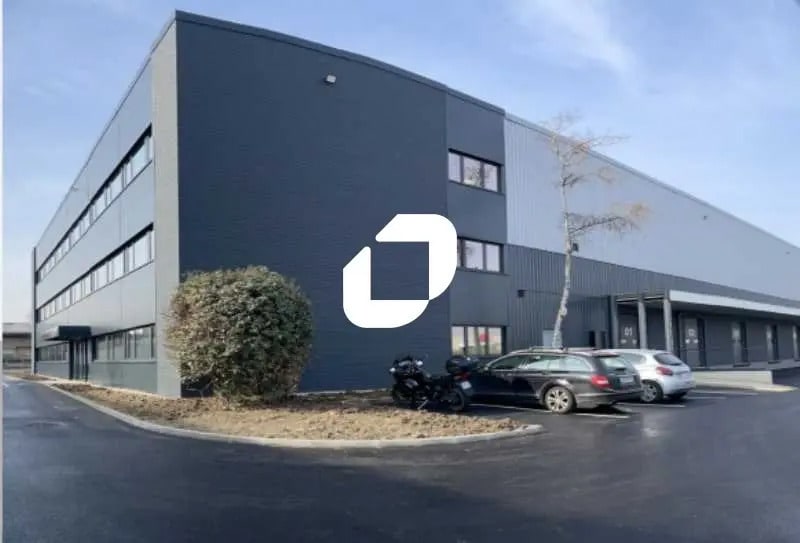 Bureau dans Bobigny à louer - Photo de l’immeuble – Image 1 sur 4
