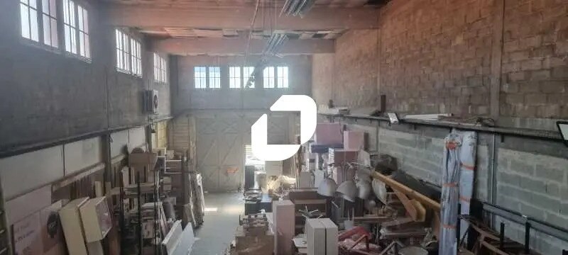 Local d'activités dans Montreuil à vendre - Photo de l’immeuble – Image 3 sur 8