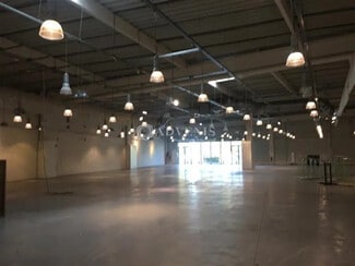 Plus de détails pour Local commercial à louer