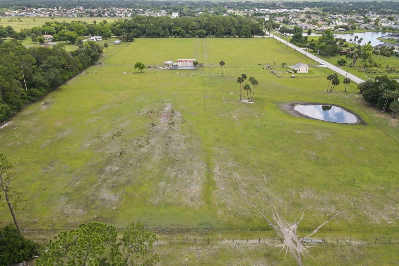 722 Airport Rd, New Smyrna Beach, FL à vendre Photo principale– Image 1 sur 24