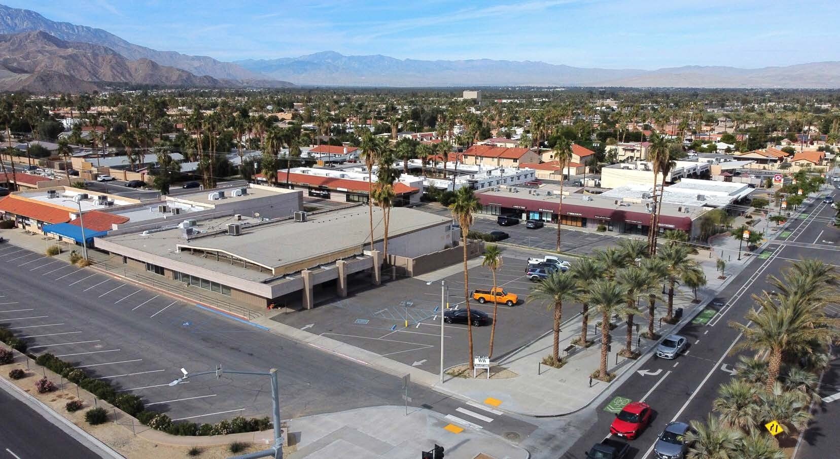73468 Hwy 111, Palm Desert, CA à louer Photo de l’immeuble– Image 1 sur 4