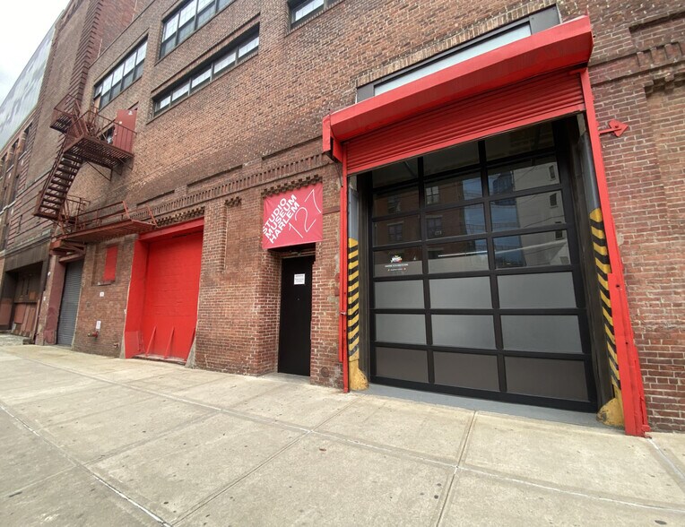 429 W 127th St, New York, NY à louer - Photo de l’immeuble – Image 2 sur 8