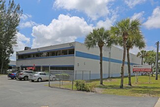 Plus de détails pour 1355 NW 97th Ave, Doral, FL - Bureau à louer