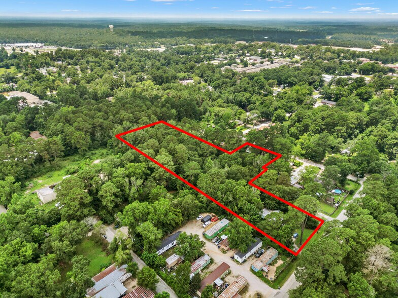 531 & 687 Cline St, Huntsville, TX à vendre - Photo de l’immeuble – Image 3 sur 17